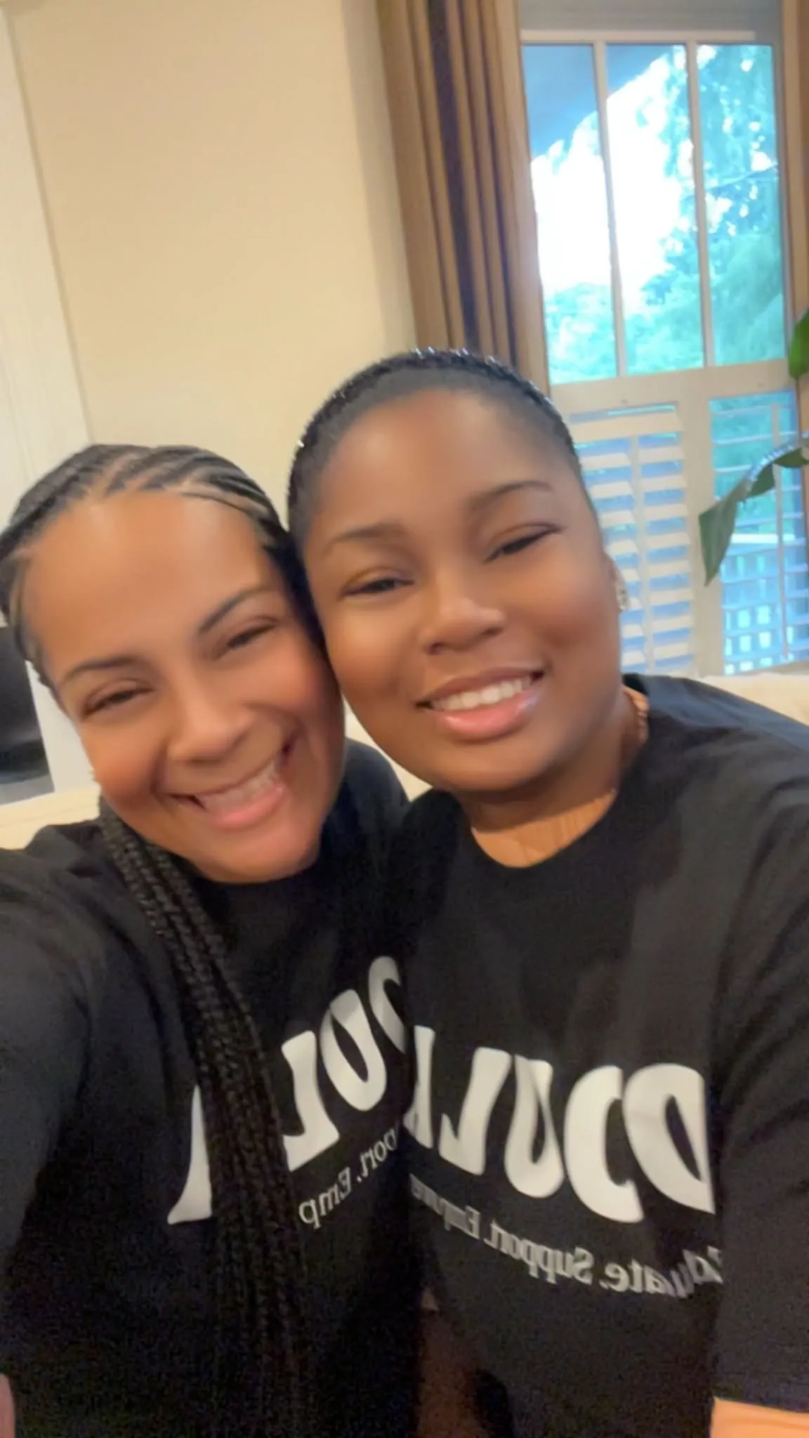 LaTesha with fellow doulas during training