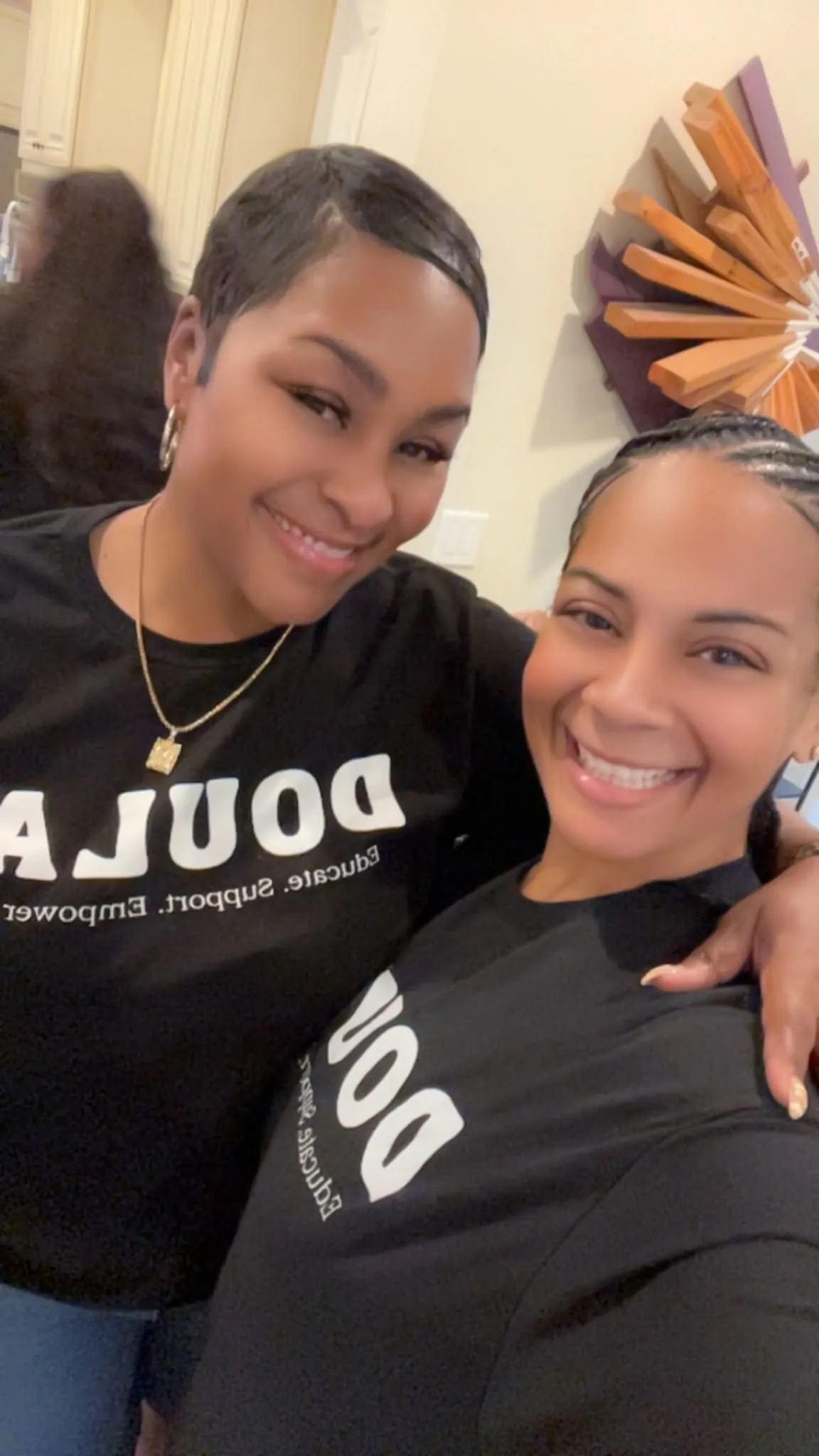 LaTesha with fellow doulas during training